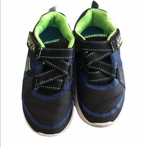 Sketchers boys sneakers